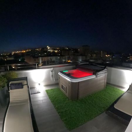 18 Dante Luxury Suites Cagliari Eksteriør billede